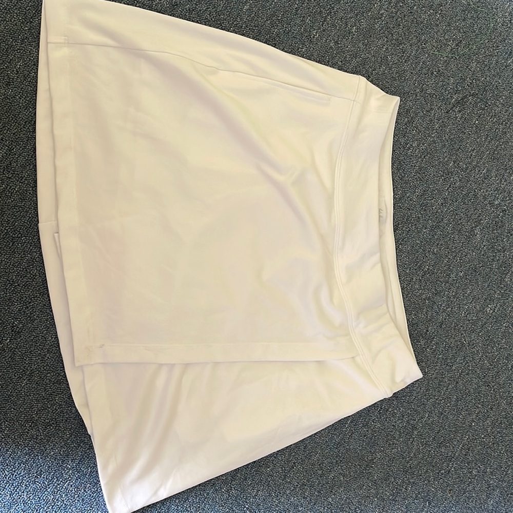 White tennis skirt brand new